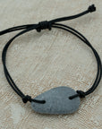 Unisex bracelet with pebble