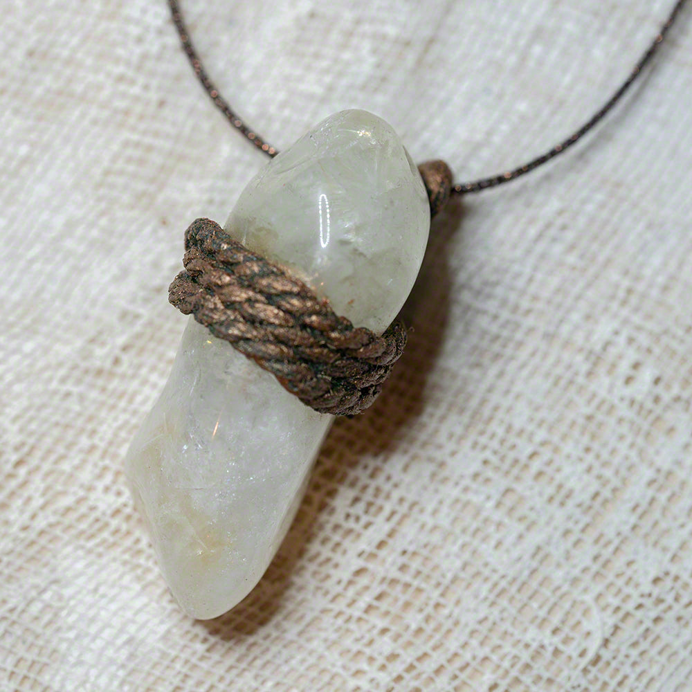 Κρεμαστό με άσπρο ημιδιάφανο αχάτη