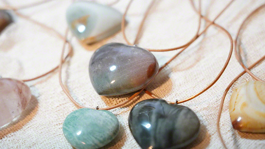 natural stone heart pendants