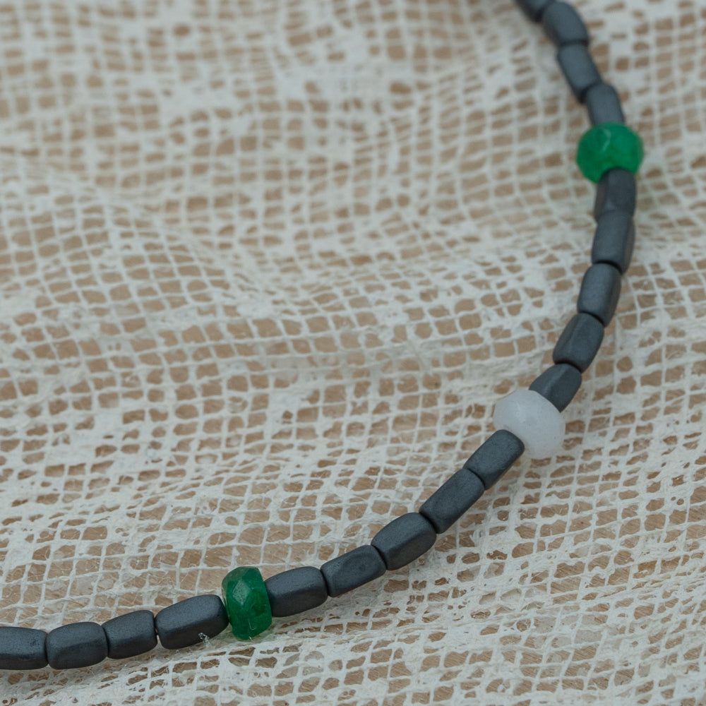 Hematite agate bracelet