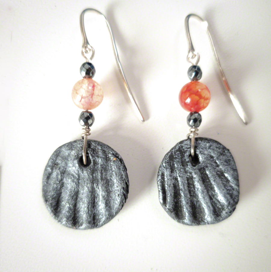 black silver clay earrings withs agate| Inkea art and design