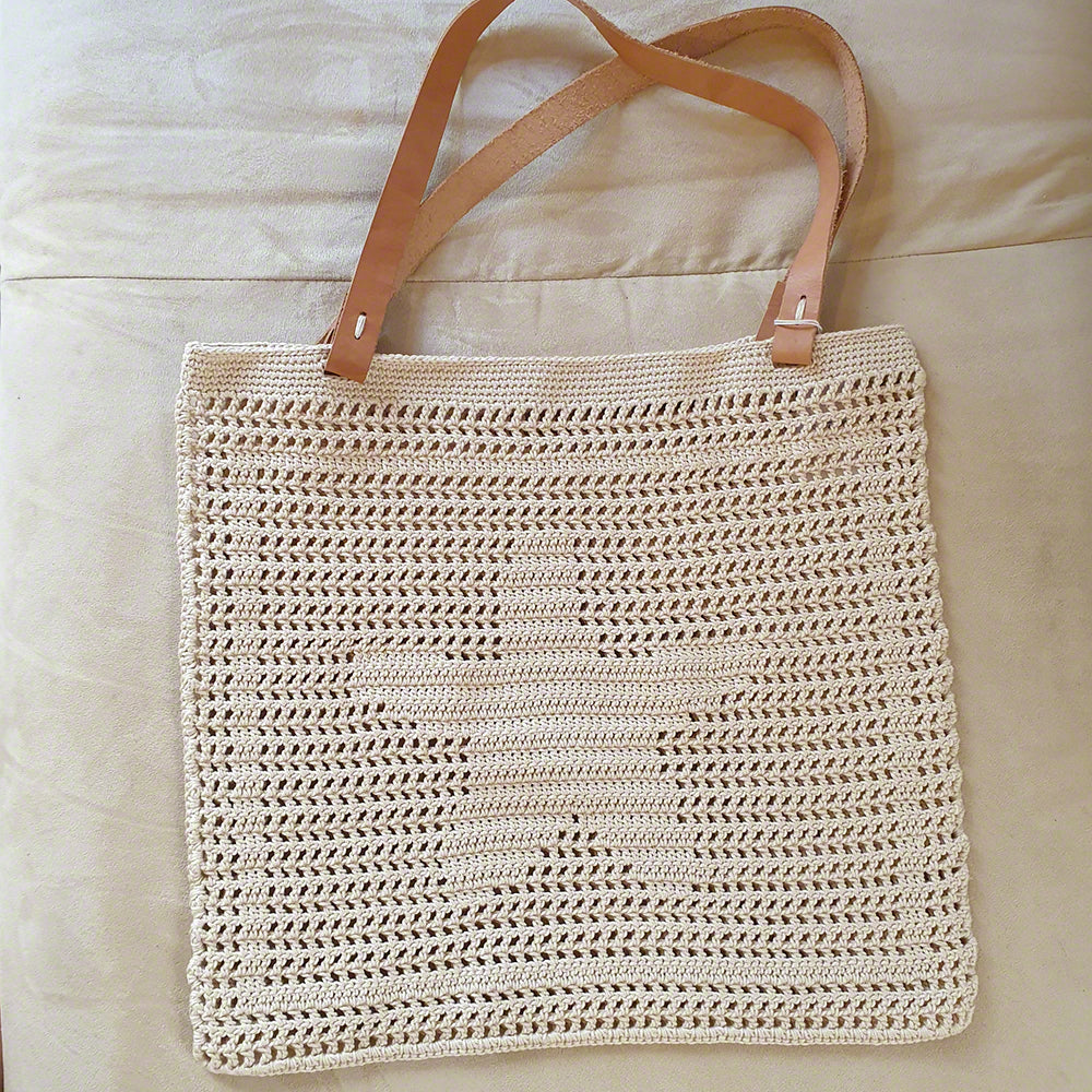 Handmade crochet bag starfish beige