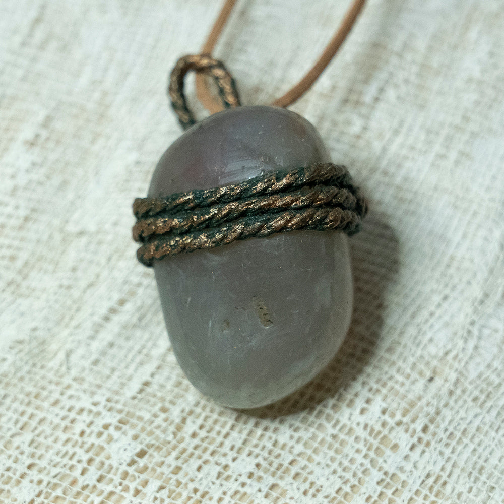 agate pendant