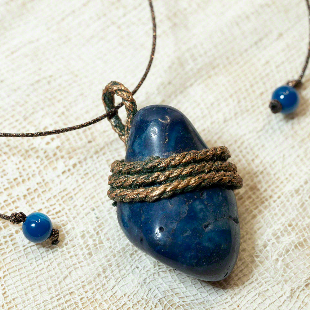 blue agate pendant