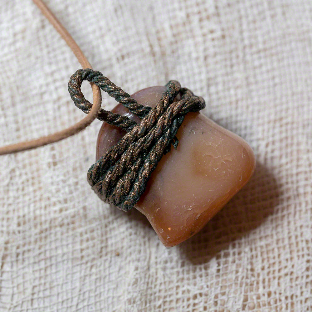 agate pendant